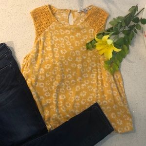 stitch fix NEW lace detail yellow top